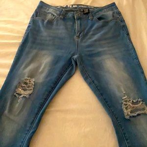 S.O.N.G  Curvy Jeans